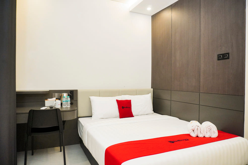 RedDoorz Premium