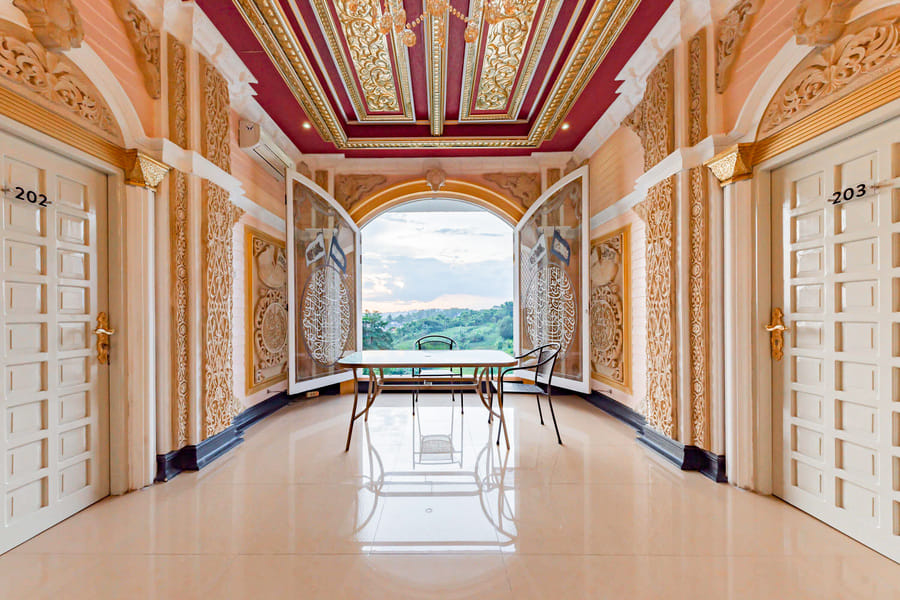 Urbanview Palace Syariah Balikpapan by RedDoorz