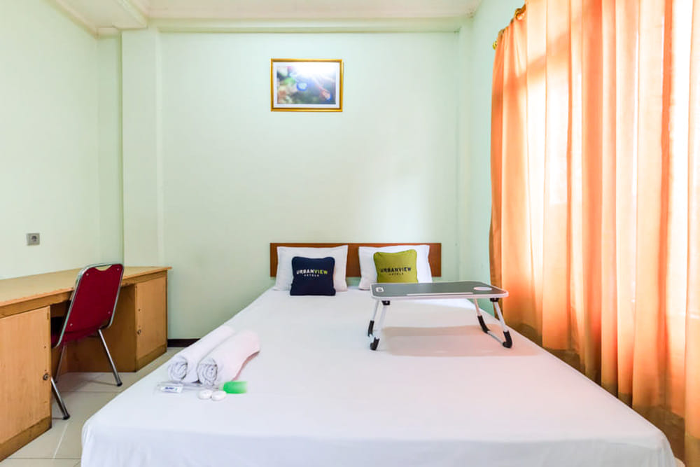 SALE Room