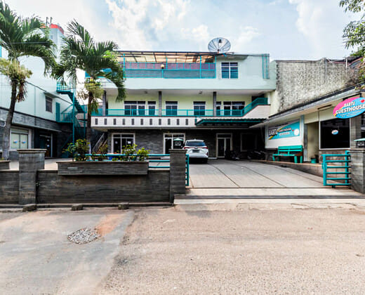 Urbanview Hotel Bartu Moh Toha Bandung