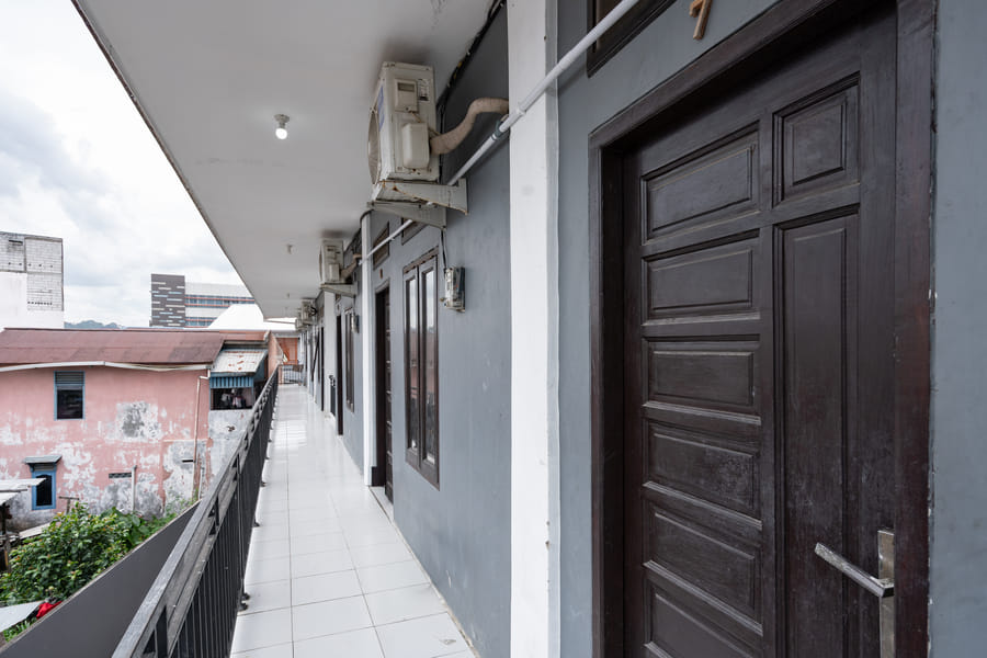 RedDoorz near Bigmall Samarinda 2