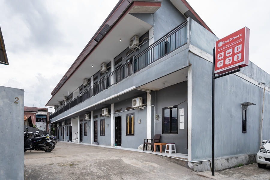 RedDoorz near Bigmall Samarinda 2