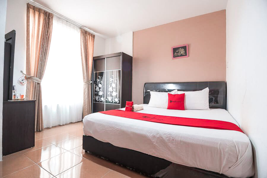 RedDoorz @ Batam Center 2