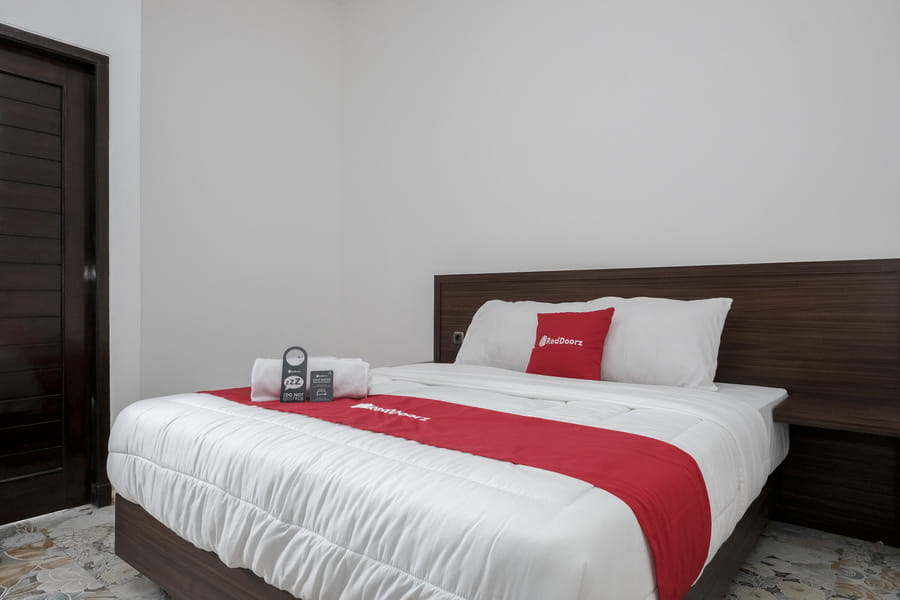 RedDoorz Syariah @ Zahra Homestay Maguwoharjo