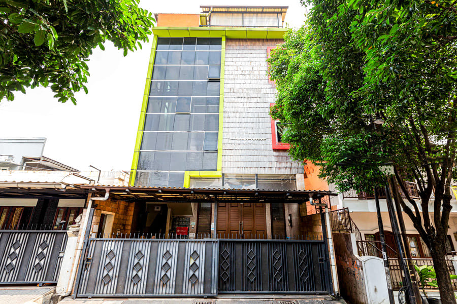 RedDoorz near Halim Perdanakusuma 3