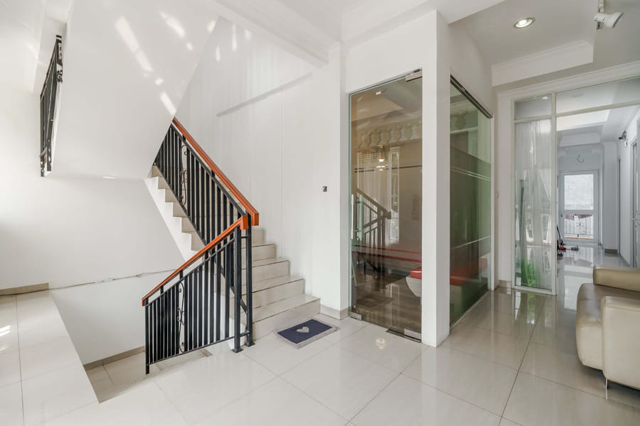 RedDoorz Syariah Plus near Pancoran 2