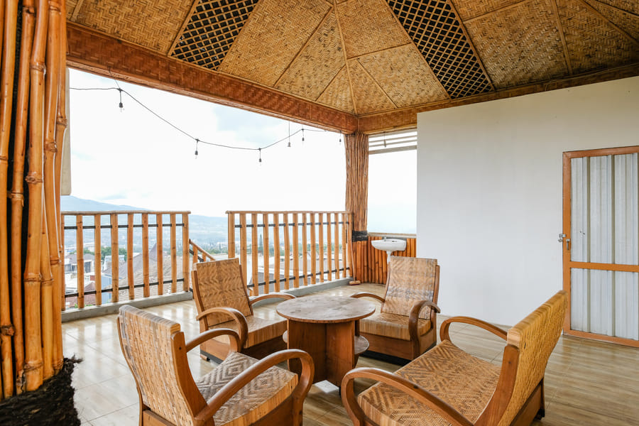 RedDoorz @ Omahku Guest House Batu