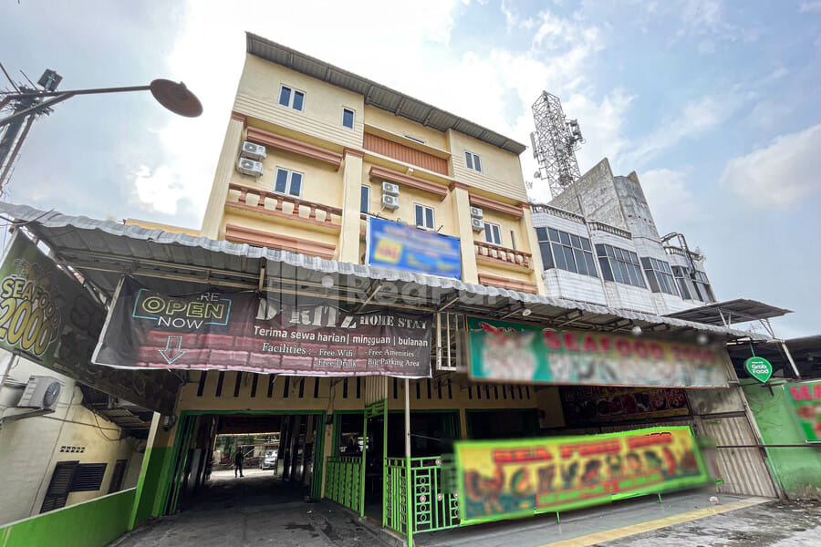 Golden Ritz Homestay Medan Mitra RedDoorz