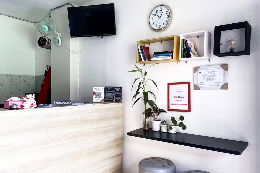 RedDoorz near RSUD Margono Purwokerto 3