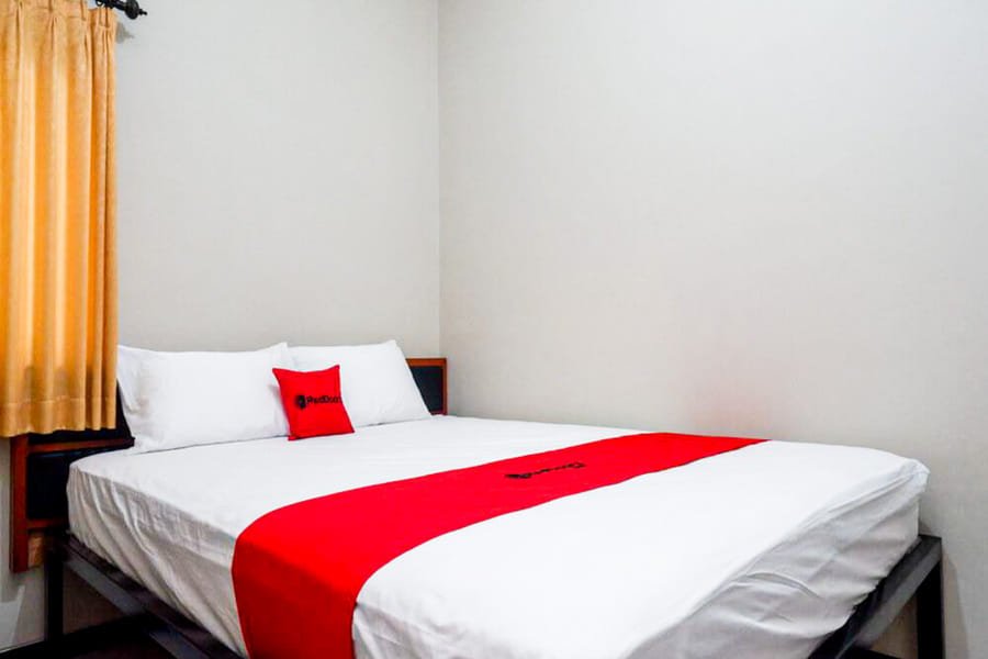 RedDoorz near Kampus UMP Purwokerto 2