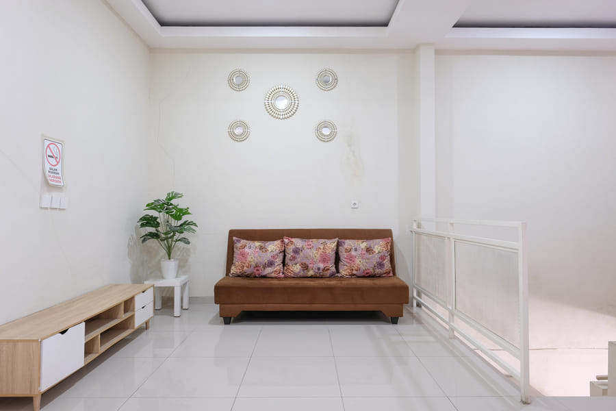 RedDoorz near Malang Creative Center