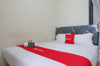 RedDoorz near Malang Creative Center