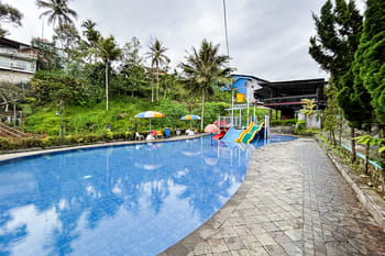 RedDoorz Resort @ ISTC Sukabumi