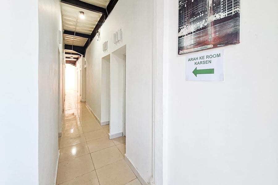 RedDoorz @ Etnik Guest House