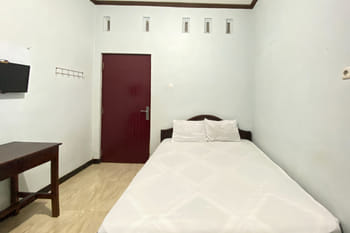 Wisma Kartini 2 Syariah near Suncity Mall Sidoarjo RedPartner