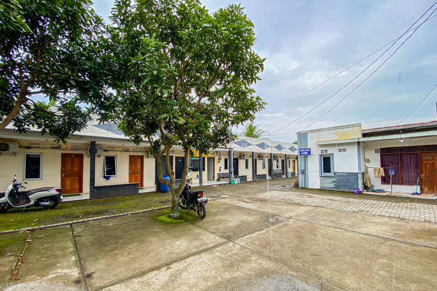 RedDoorz Sena Home near Stasiun Kroya Cilacap