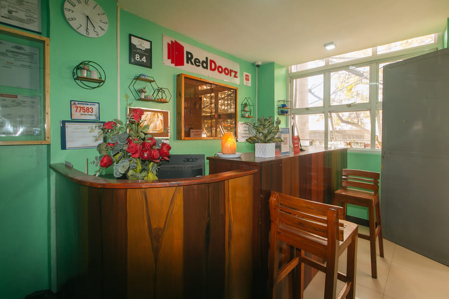 RedDoorz near EDSA Camp Crame