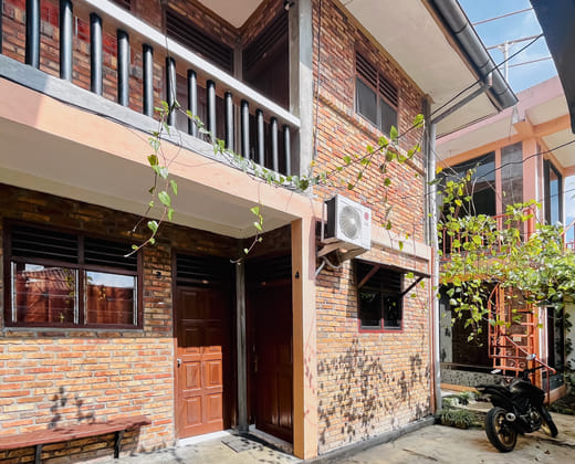RedDoorz @ Budi Mulia Homestay Pematangsiantar