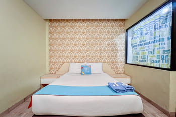 SANS Vibes Millenium Inn Medan