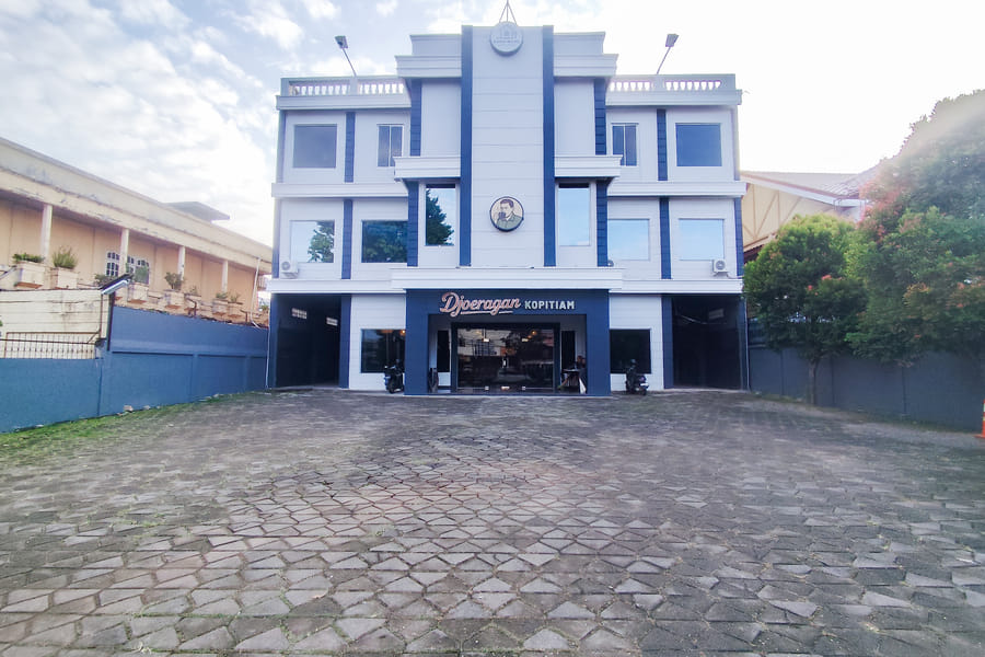 SANS Hotel Bobo Home Jambi