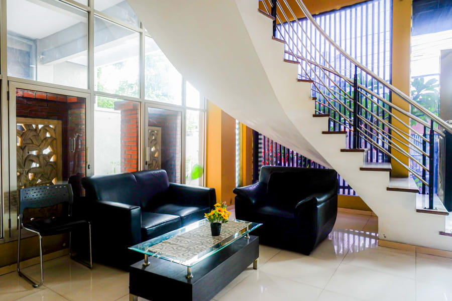 RedDoorz Plus near Amplaz Yogyakarta