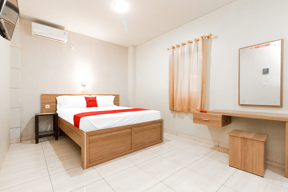 RedDoorz Premium