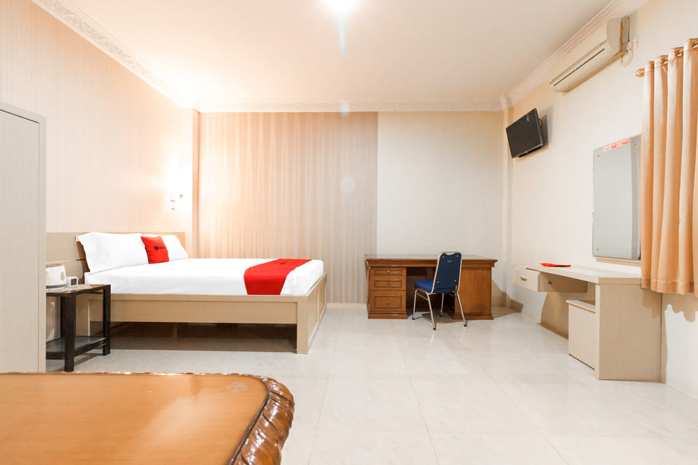 RedDoorz Suite