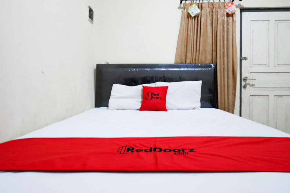 RedDoorz SALE