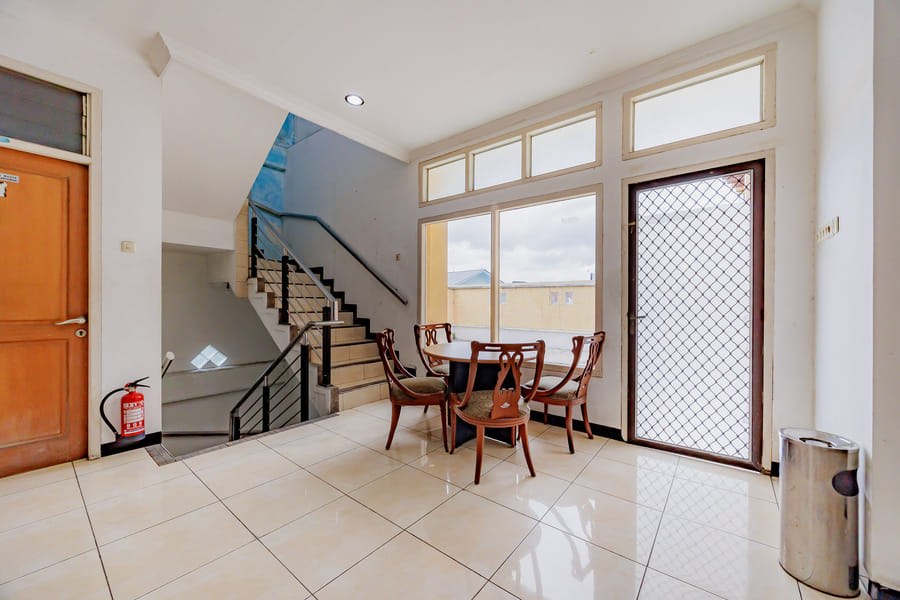 RedDoorz @ Hotel Artama Pandanaran Semarang