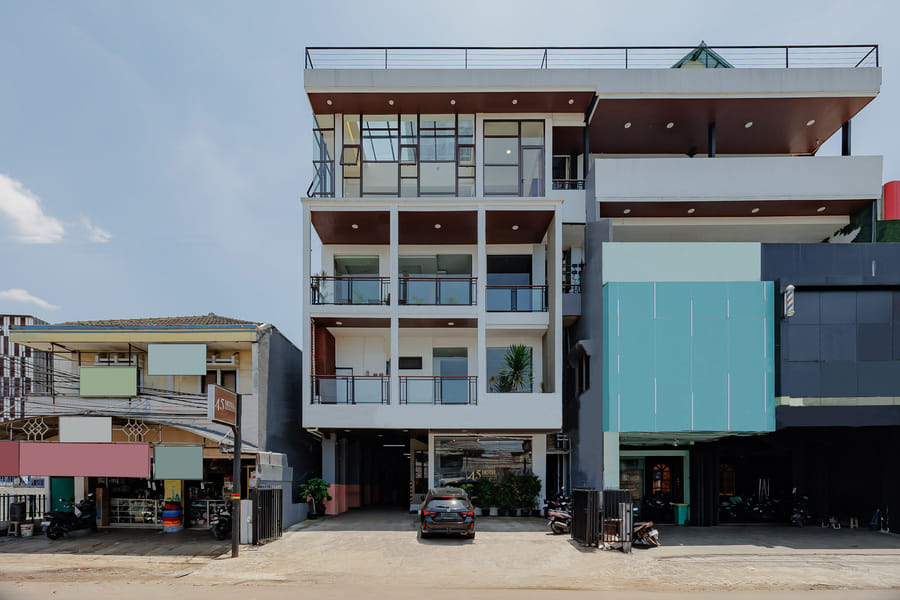 Sans Vibes 4.5 Hotel