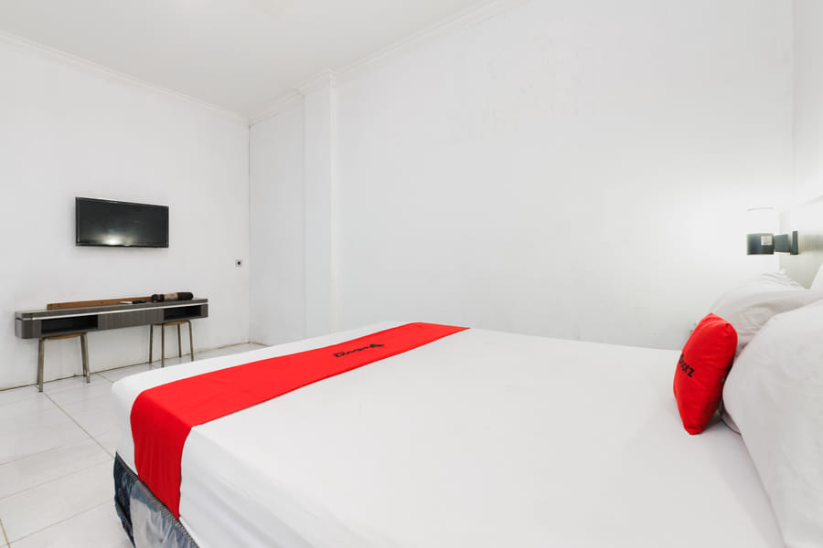 RedDoorz Syariah near Q-Mall Banjarbaru