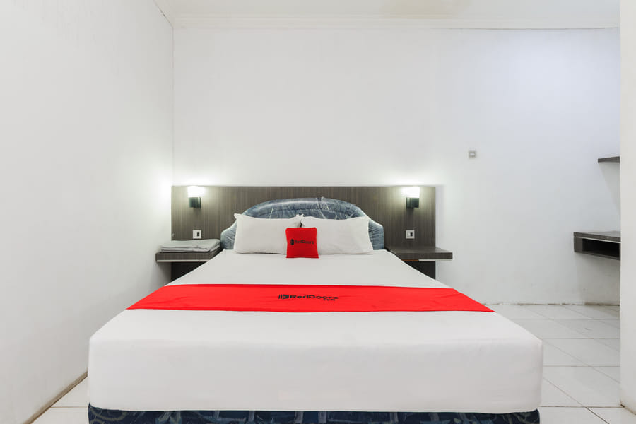 RedDoorz Syariah near Q-Mall Banjarbaru