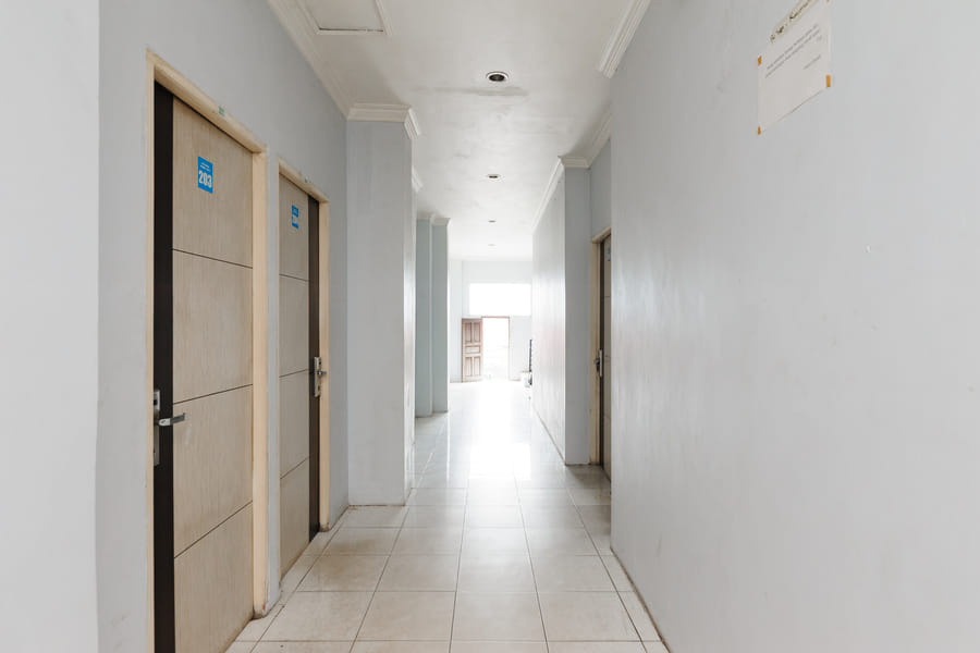 RedDoorz Syariah near Q-Mall Banjarbaru