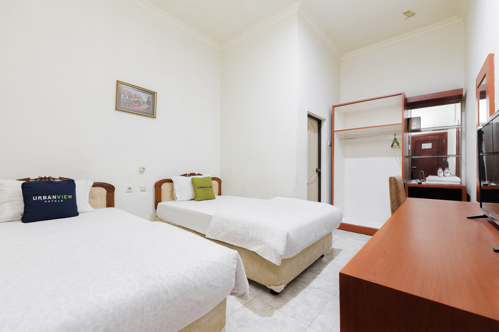 SALE Room