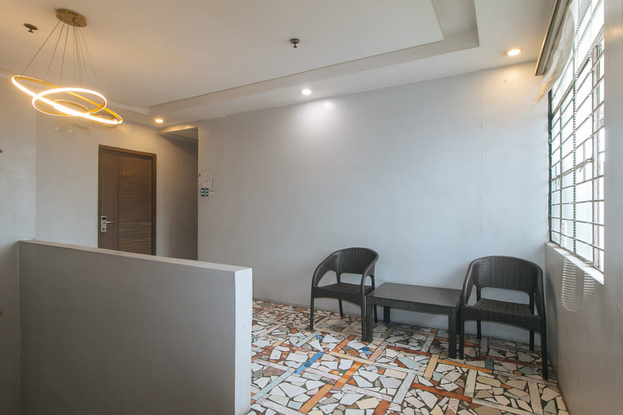 RedDoorz @ V Plaza Hotel Manila