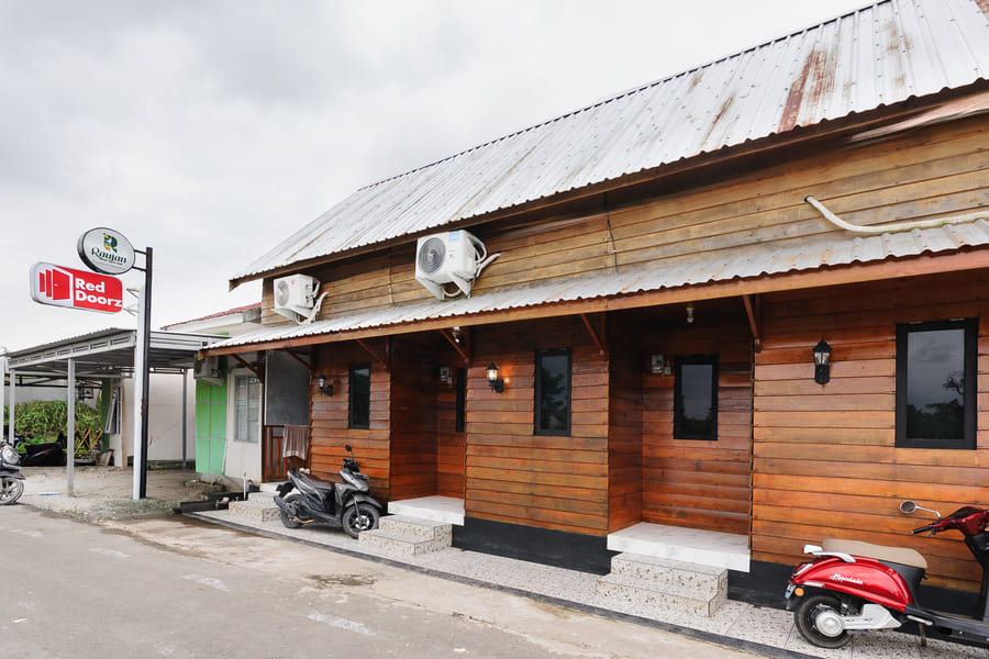 RedDoorz @ Raujan Guesthouse Syariah Banjarmasin