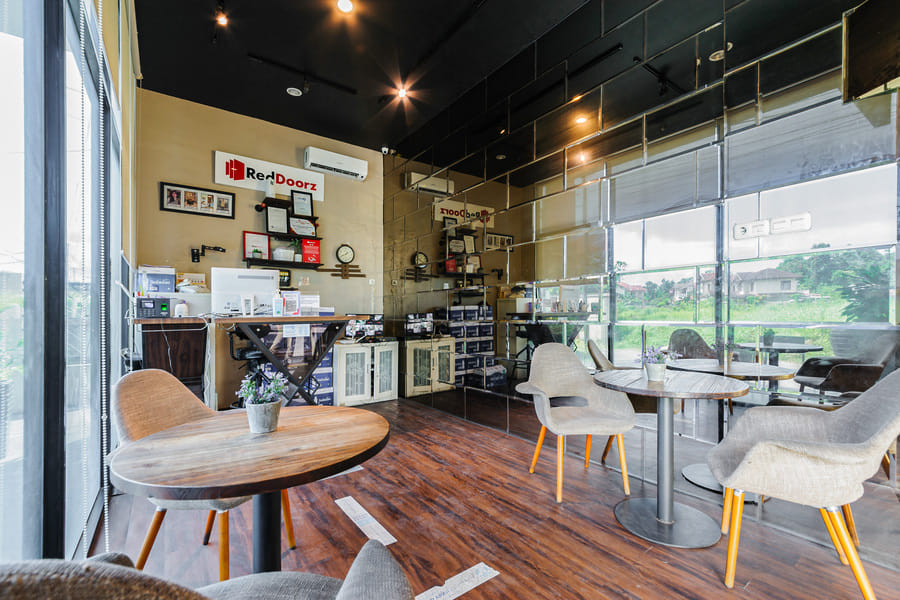 RedDoorz Plus near Universitas Sumatera Utara