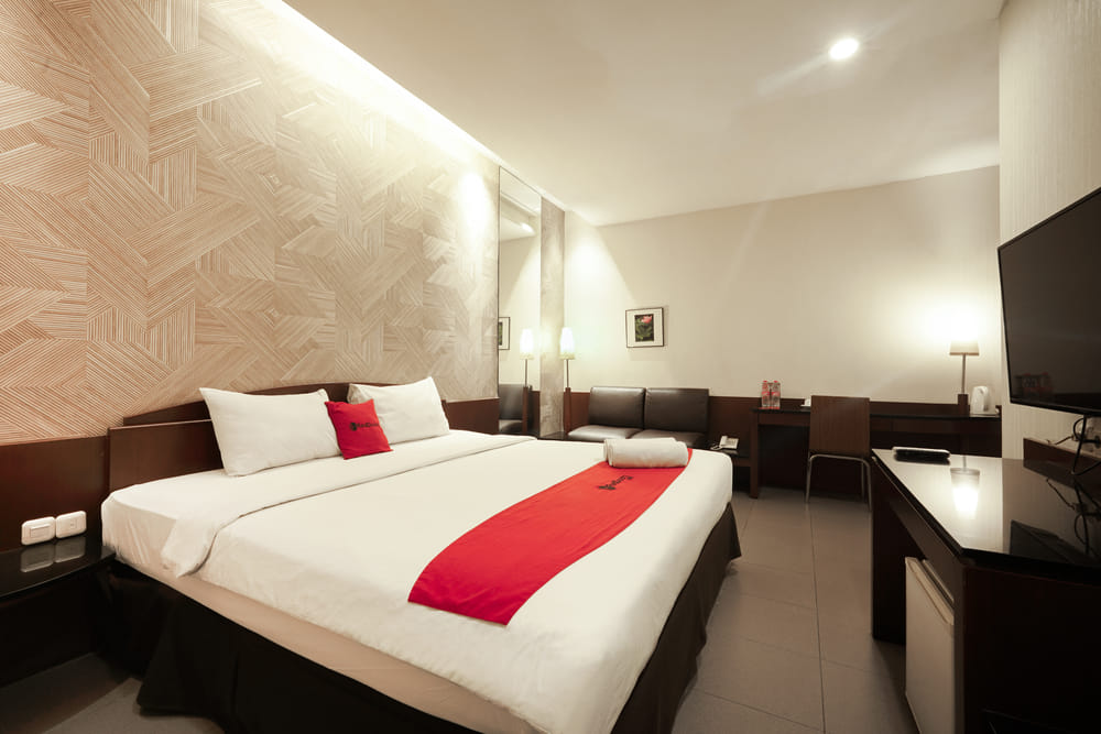 RedDoorz Premium