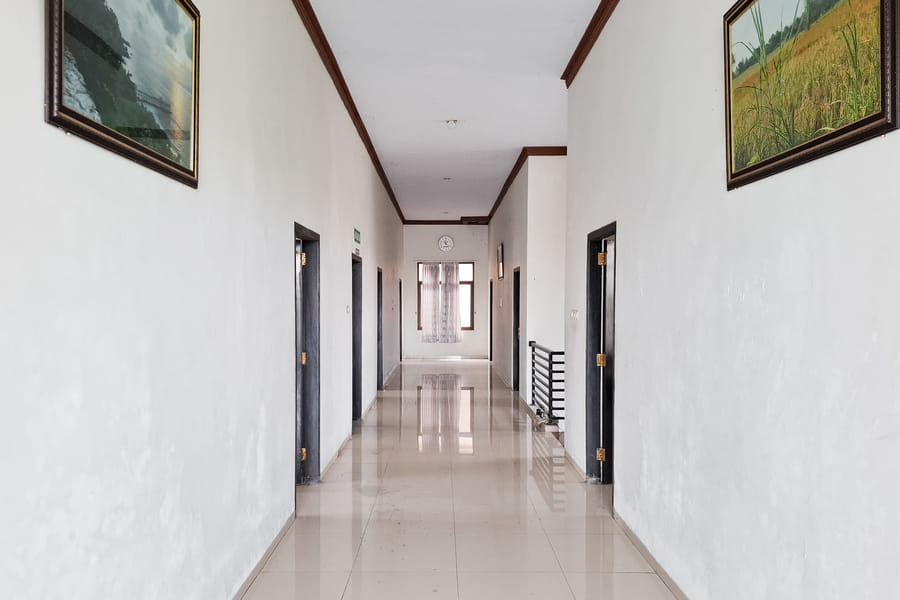 RedDoorz Syariah @ Harmoni near Alun Alun Kudus