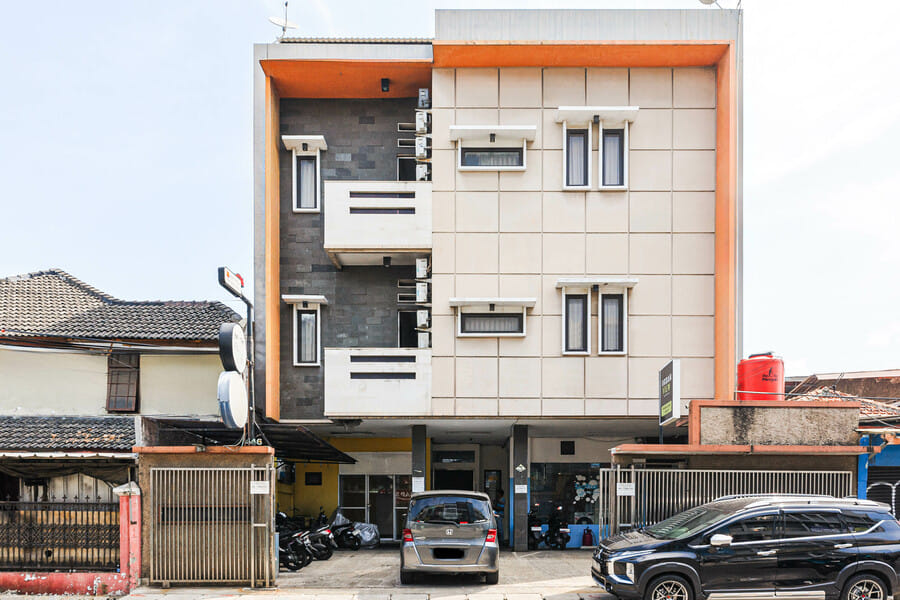 Urbanview Hotel Residence 446 Tanjung Duren