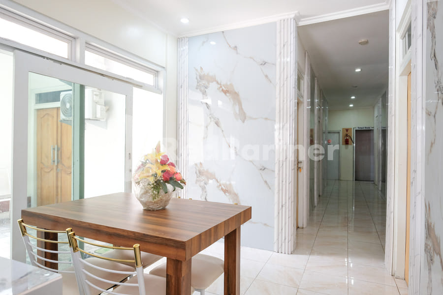 Oma Uti Syariah RedPartner near Stasiun Lempuyangan