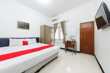 RedDoorz @ Batutulis Bogor by House of M
