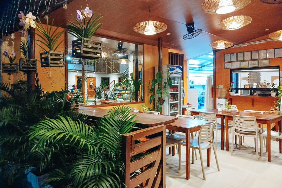 RedDoorz @ Balai Malinawon Siargao