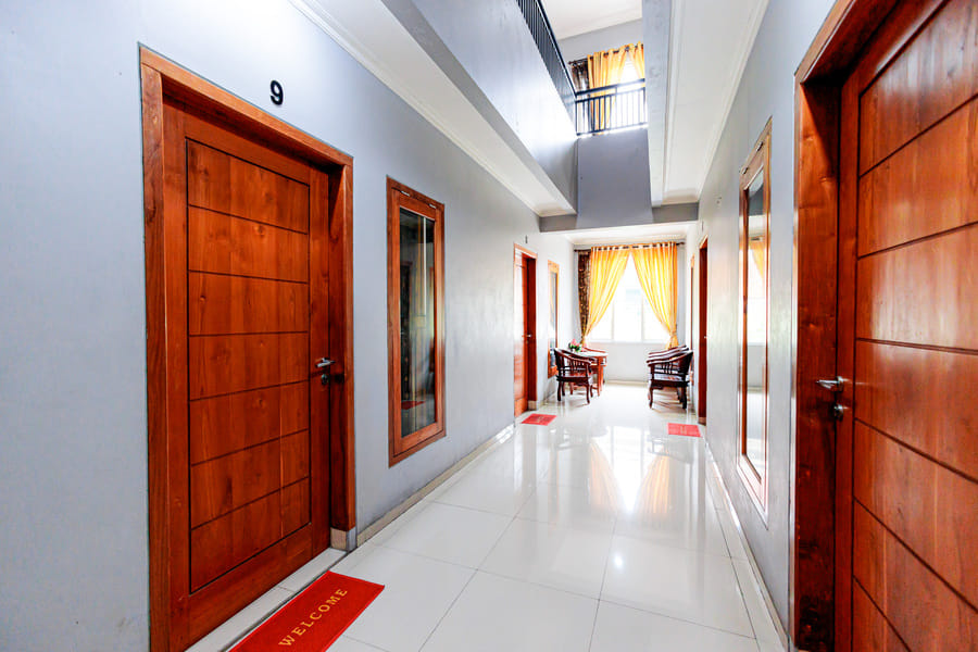 RedDoorz Syariah @ Delta Sari Aloha Waru