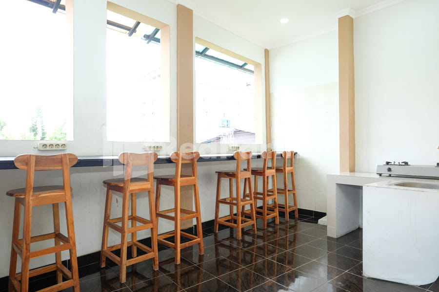 Aster Triplets Guest House JCM Mitra RedDoorz