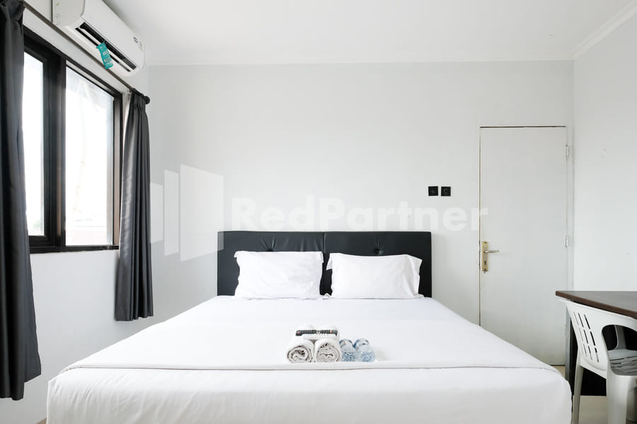 Aster Triplets Guest House JCM Mitra RedDoorz