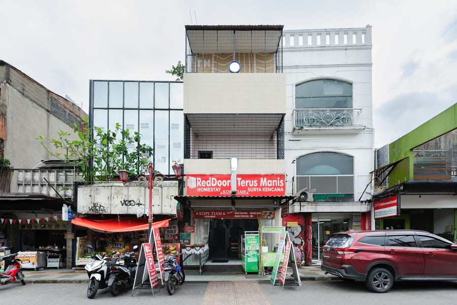 RedDoorz @ Terus Manis Suryakencana