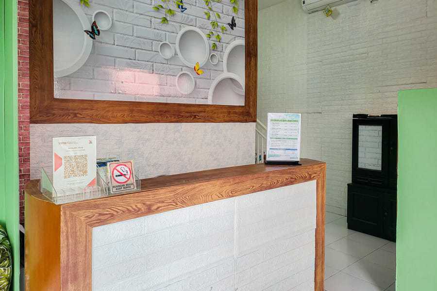 Urbanview Hotel Maulana Hills Syariah