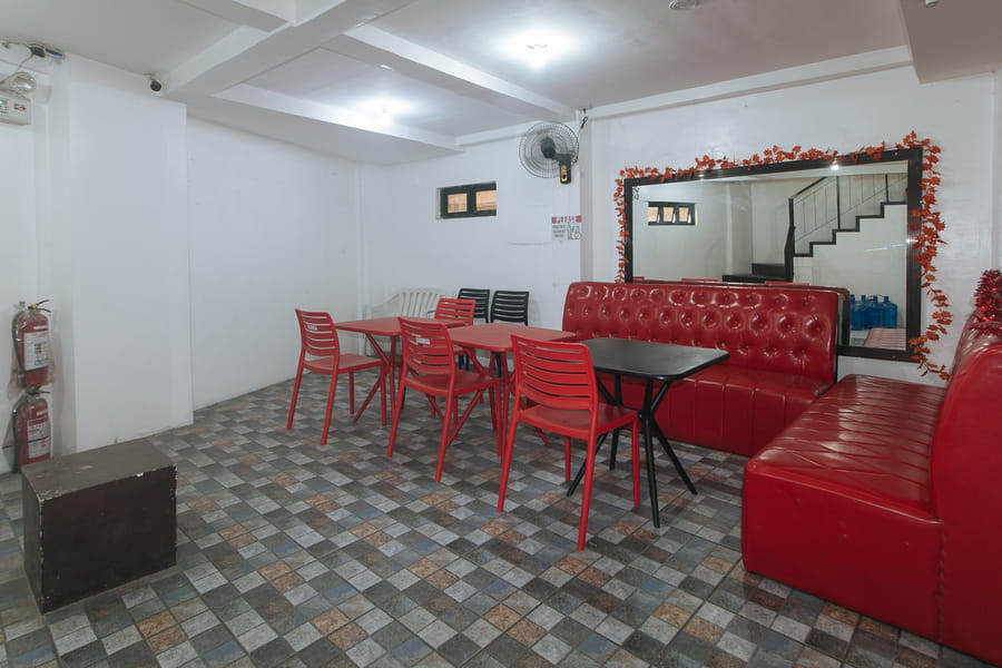 RedDoorz @ San Antonio Binan Laguna