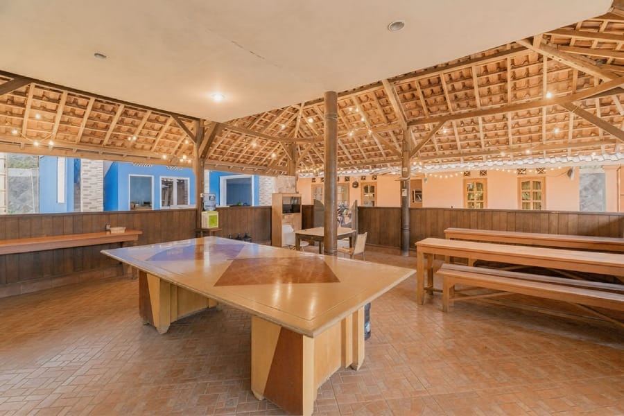 Overstay Villa Batu Megamendung Puncak RedPartner